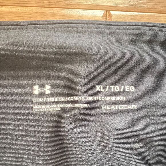 Under Armour HeatGear Ankle Leggings Women's XL Black Compression Cutout Detail - Picture 4 of 10